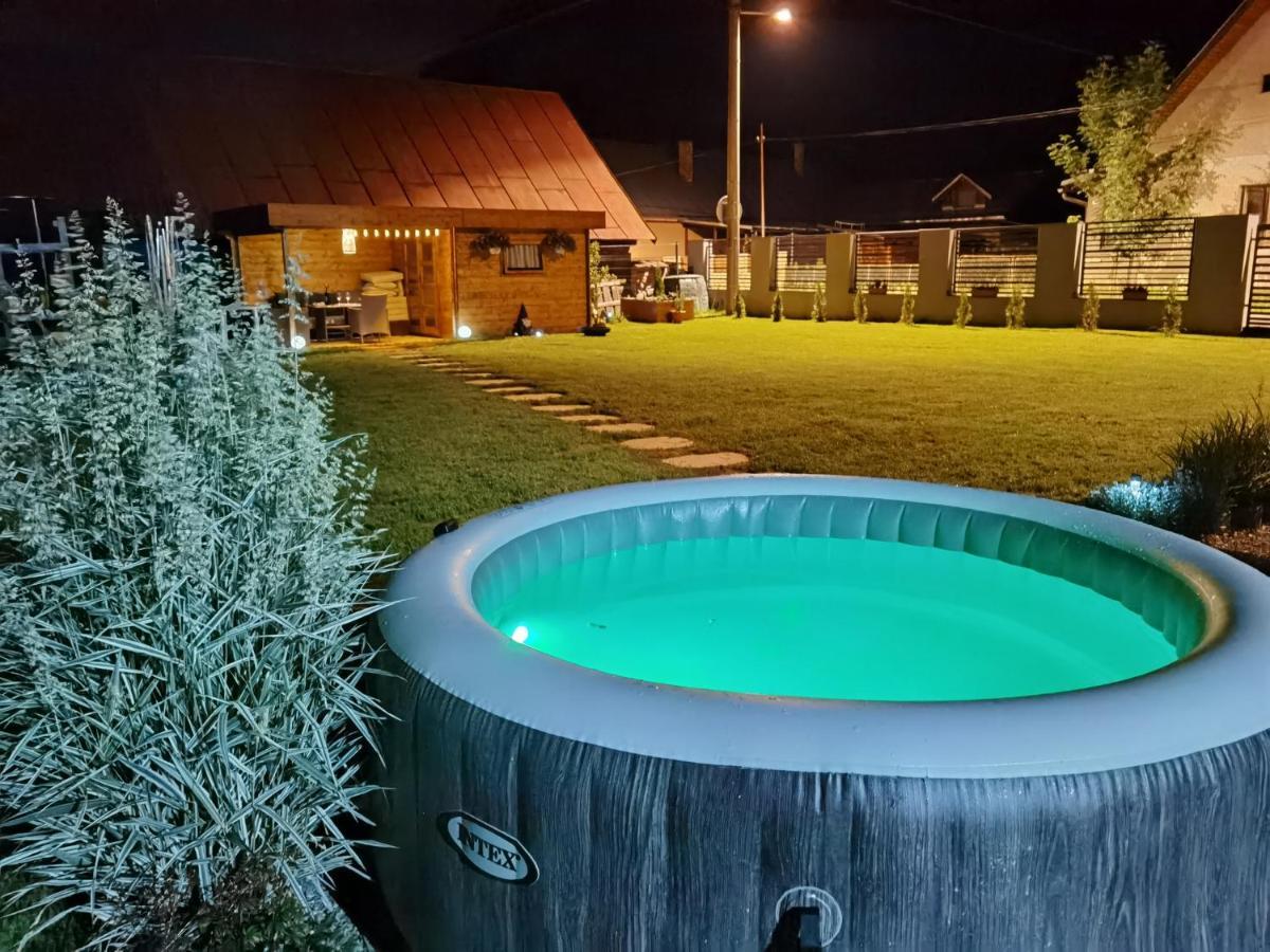 Family Apartments Mýto pod Ďumbierom Zewnętrze zdjęcie